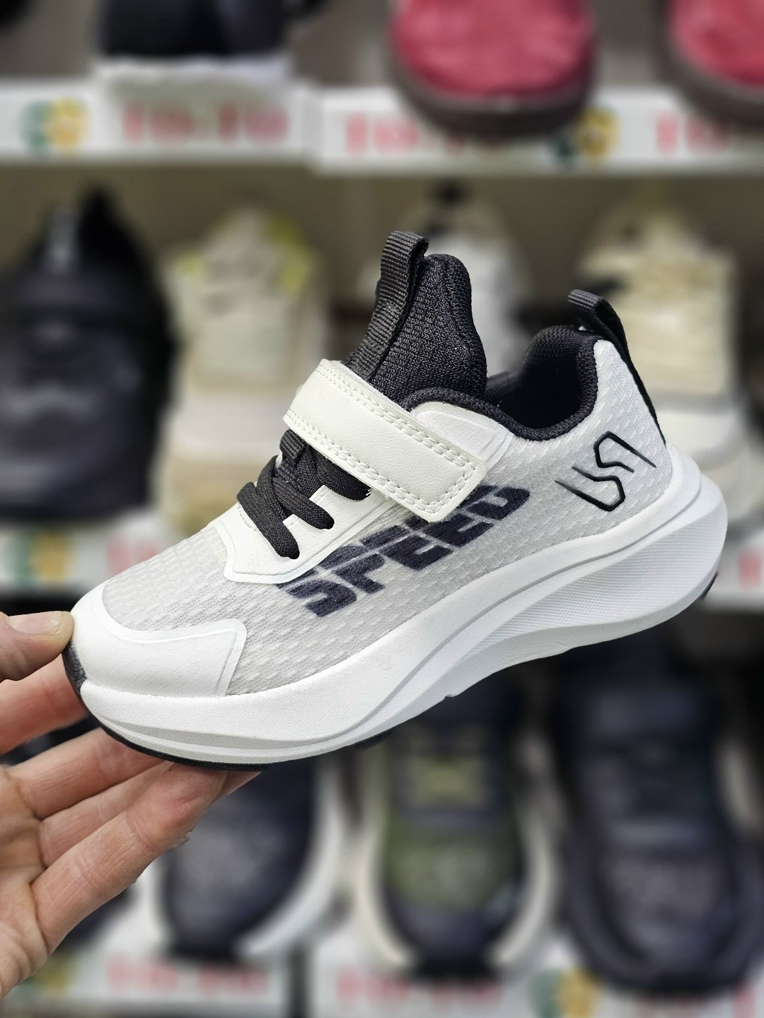 детские кроссовки,кроссовки мальчику,кроссовки,кроссовки спортивные детские,кроссовки детские для бега