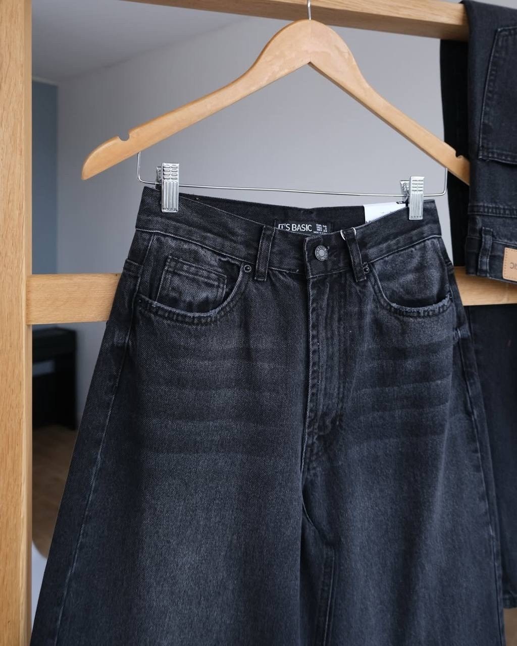 джинсы свободного кроя,женские джинсы,джинсы,прямые джинсы,черные джинсы