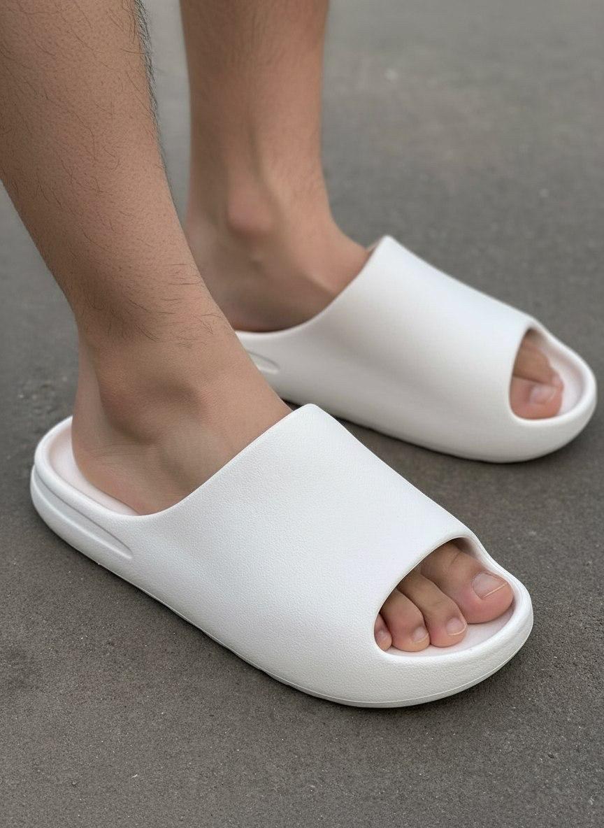 модные тапочки,тапки модные,летние тапочки,шлепанцы женские,шлепки yeezy slide