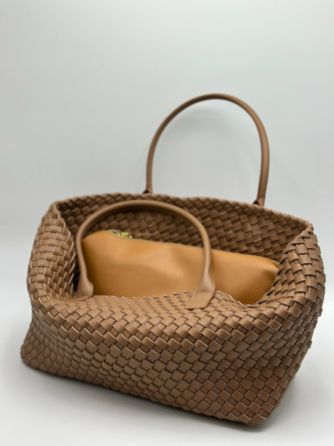 сумка bottega veneta,сумка боттега венета,bottega veneta сумки женские,плетеная сумка,сумка боттега