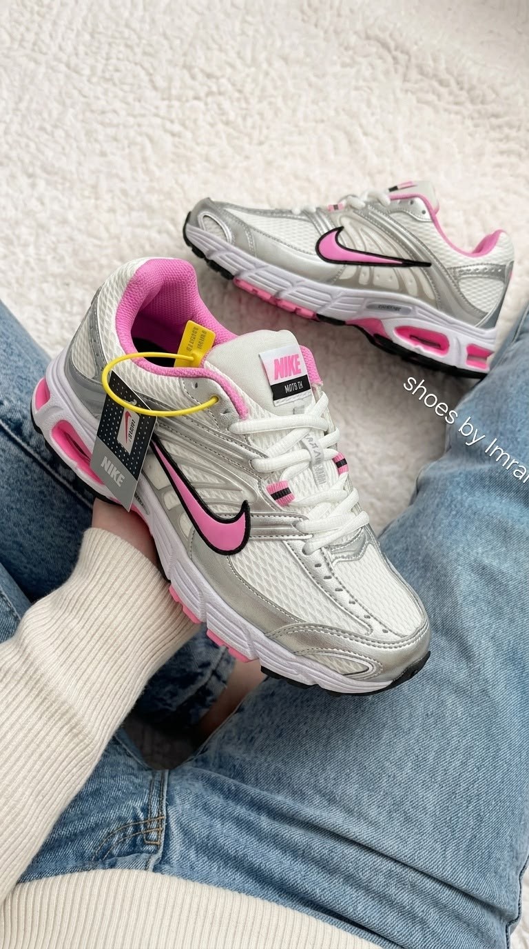 кроссовки,женские беговые кроссовки initiator от finish line nike белый,кроссовки женские nike,кроссовки nike initiator,кроссовки nike