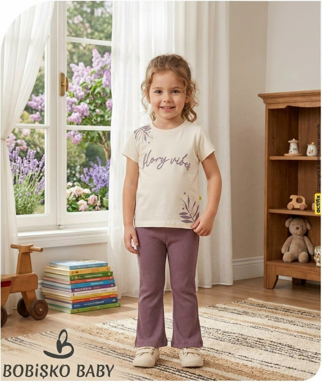 вешалка для детской одежды,детский бутик,для одежды вешалки,для детской одежды,детская вешалка