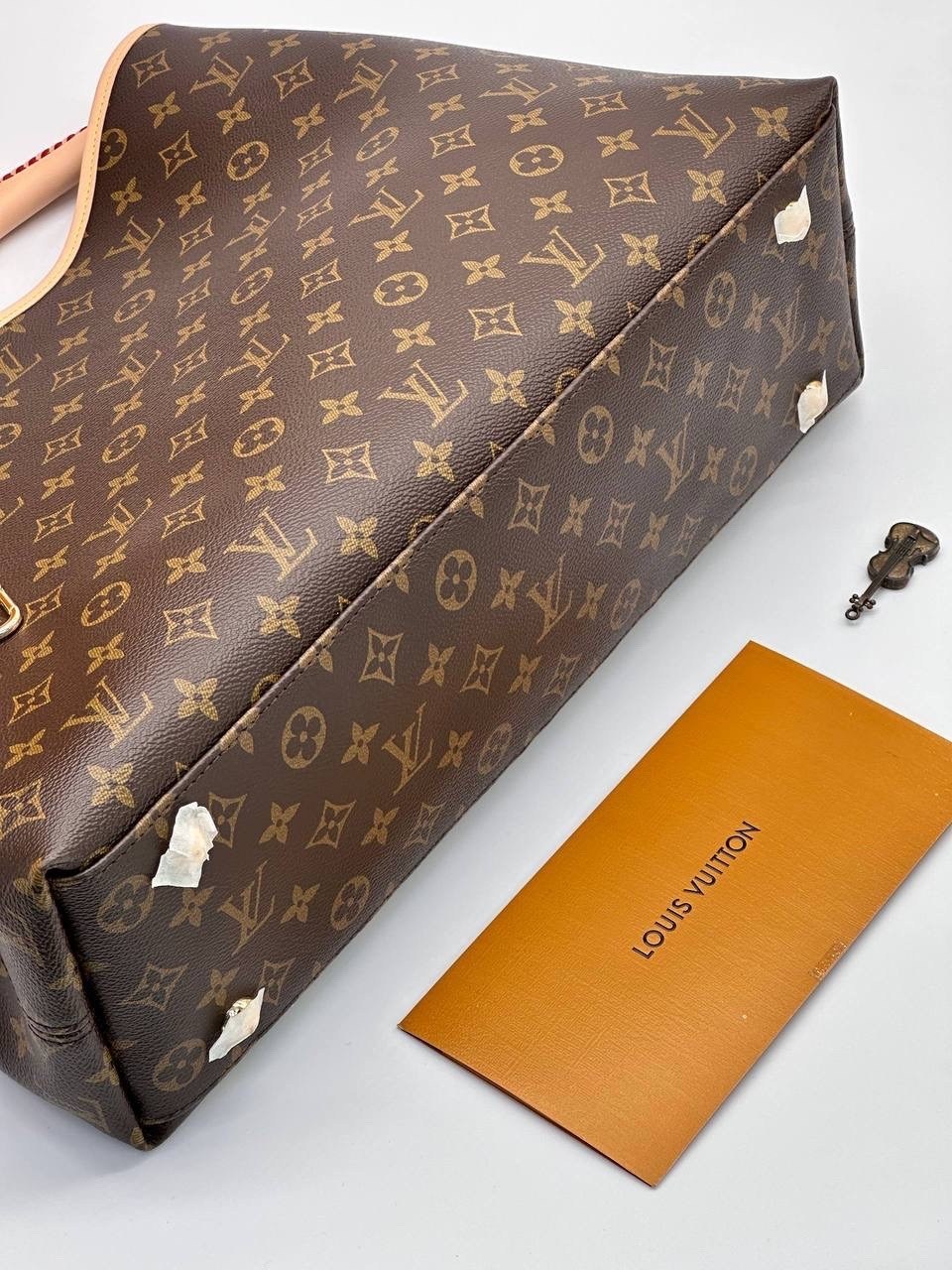 louis vuitton сумка,louis vuitton сумка на плечо,сумка женская louis vuitton,модная сумка,сумка