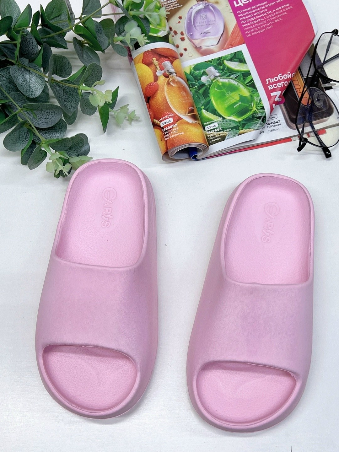 резиновые тапочки,шлепанцы женские,модные резиновые шлепки,тапочки модные,сабо женский