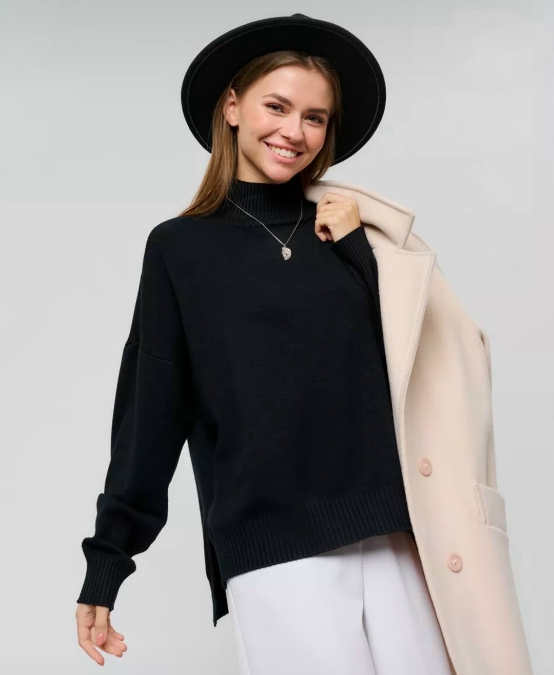 свитер женский черный,свитер женский,свитер женский оверсайз,классический свитер оверсайз,черный свитер оверсайз