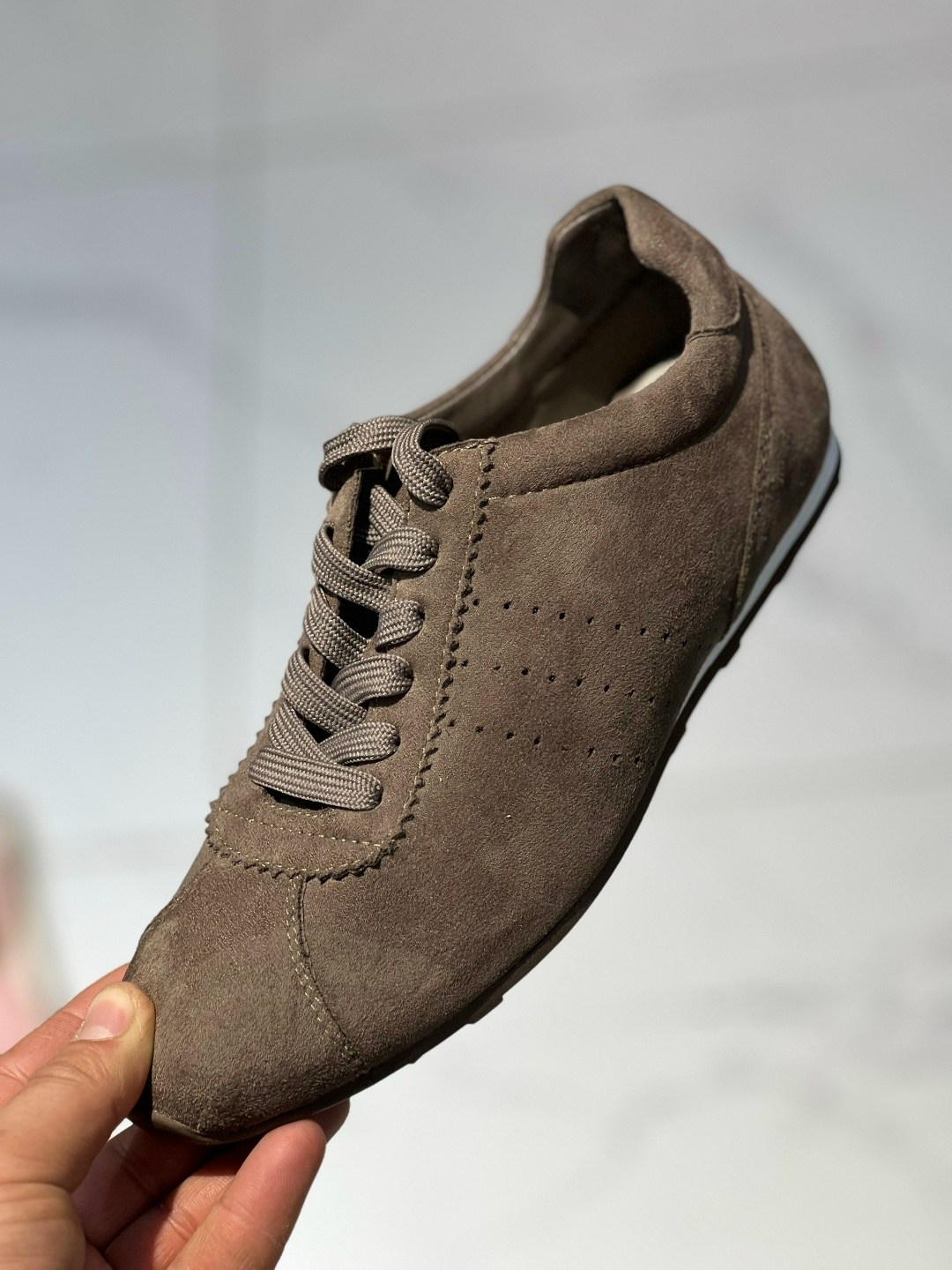 ,замшевые кроссовки,женские кроссовки,повседневные кроссовки, женская