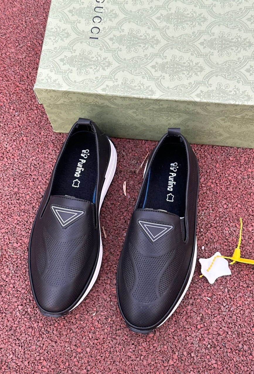 ,мужские слипоны,лоферы мужские,слипоны prada,лоферы prada