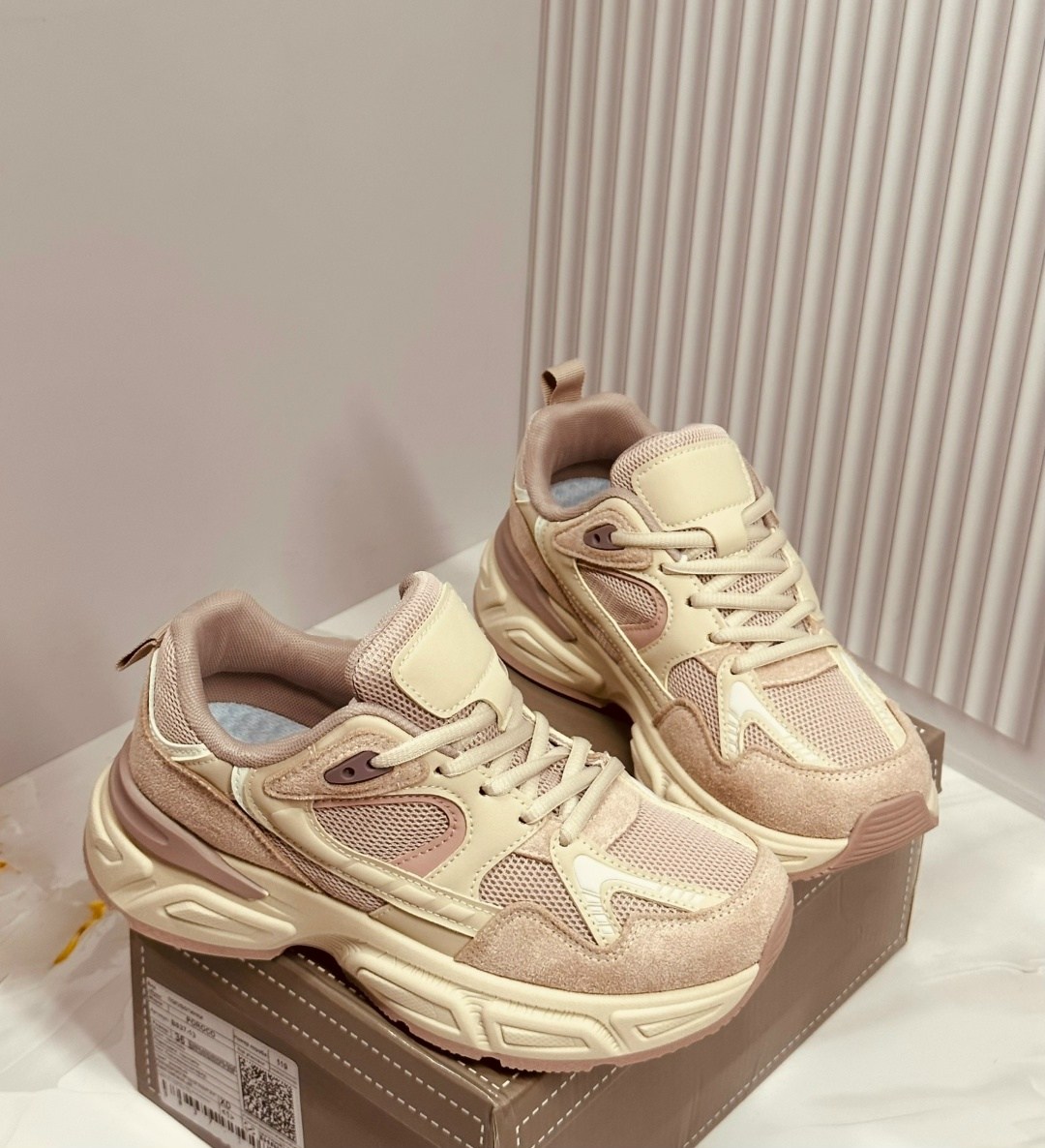 кроссовки женскиe,кроссовки,массивные кроссовки,,кроссовки для женщин