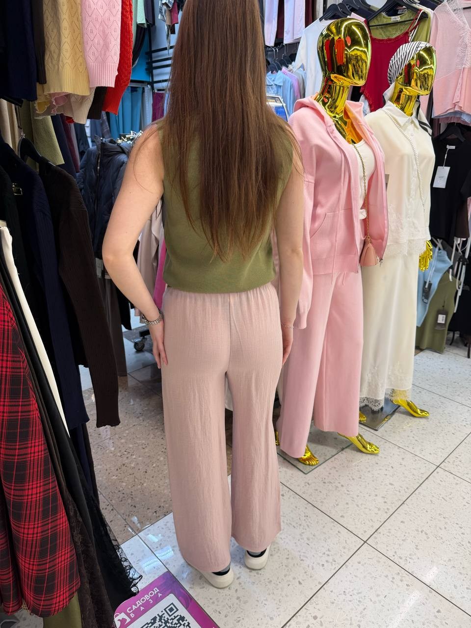 шелковые брюки палаццо,одежда брюки,костюм с брюками,брюки женские зеленые