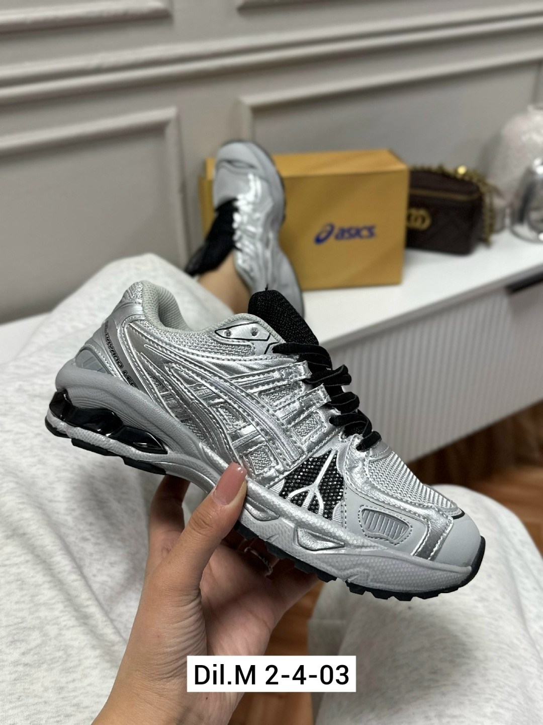 женские кроссовки asics,кроссовки,кроссовки asics,женские кроссовки,кроссовки asics gel
