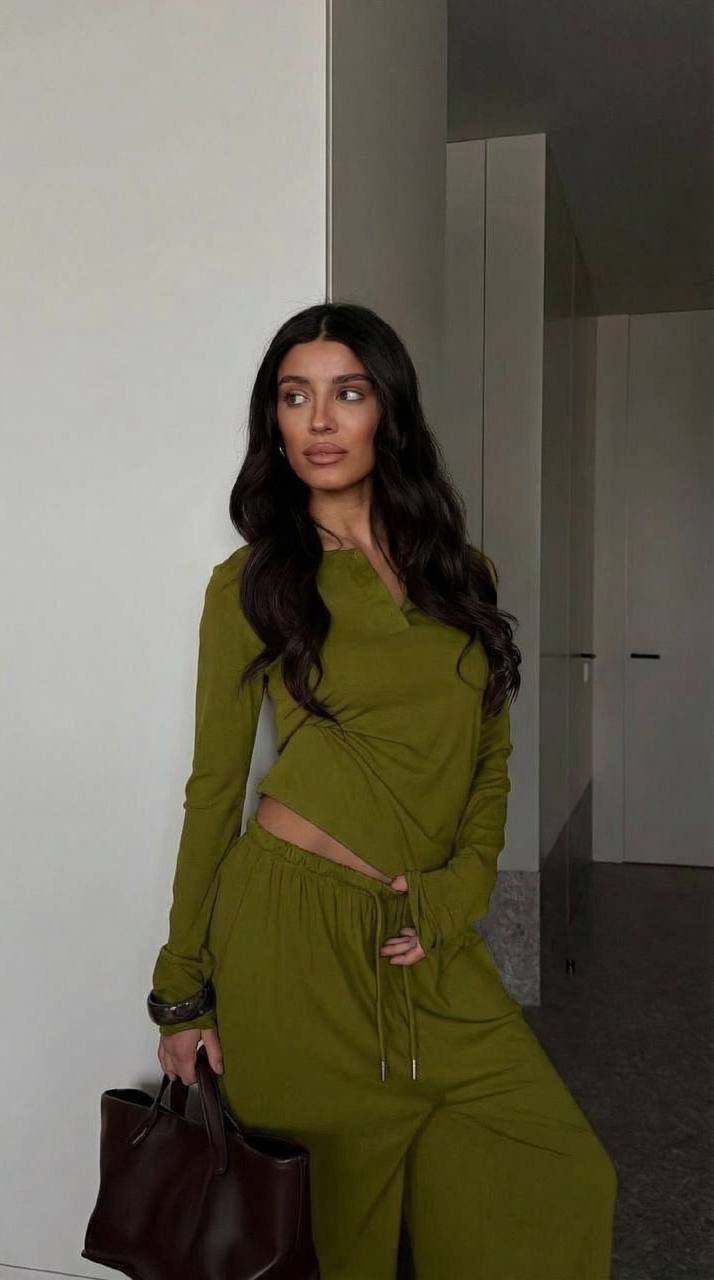 брючный костюм,женский костюм,широкие брюки,костюм,серый спортивный костюм