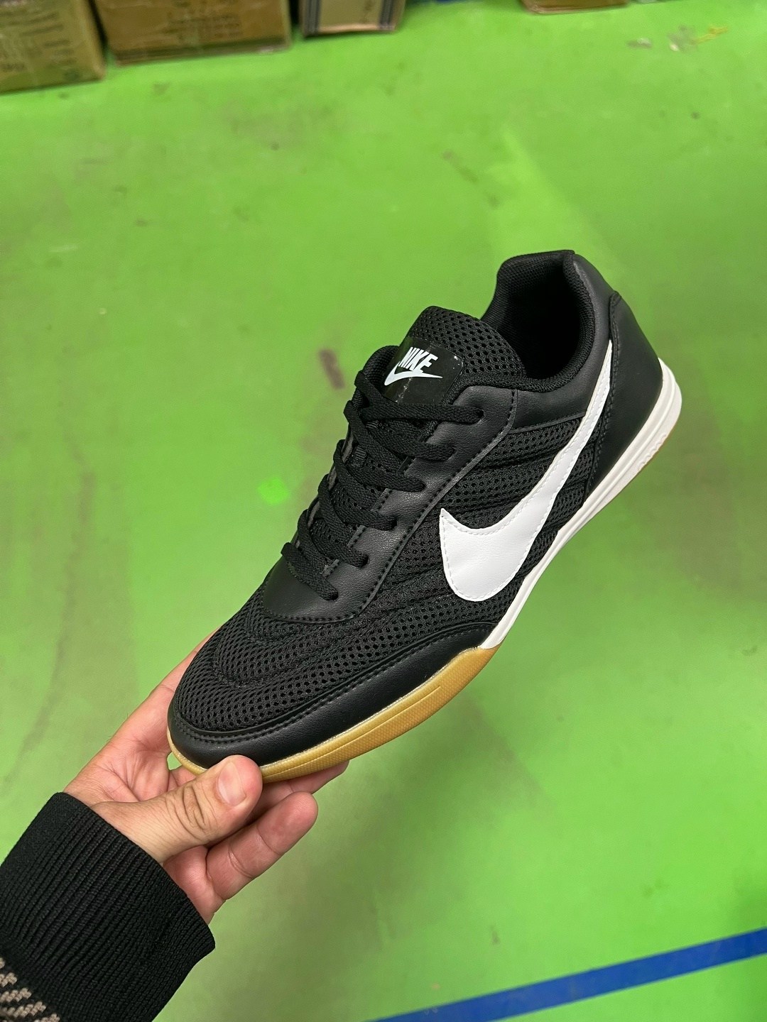 кроссовки, для зала,футзалки nike,кроссовки nike,футзалка