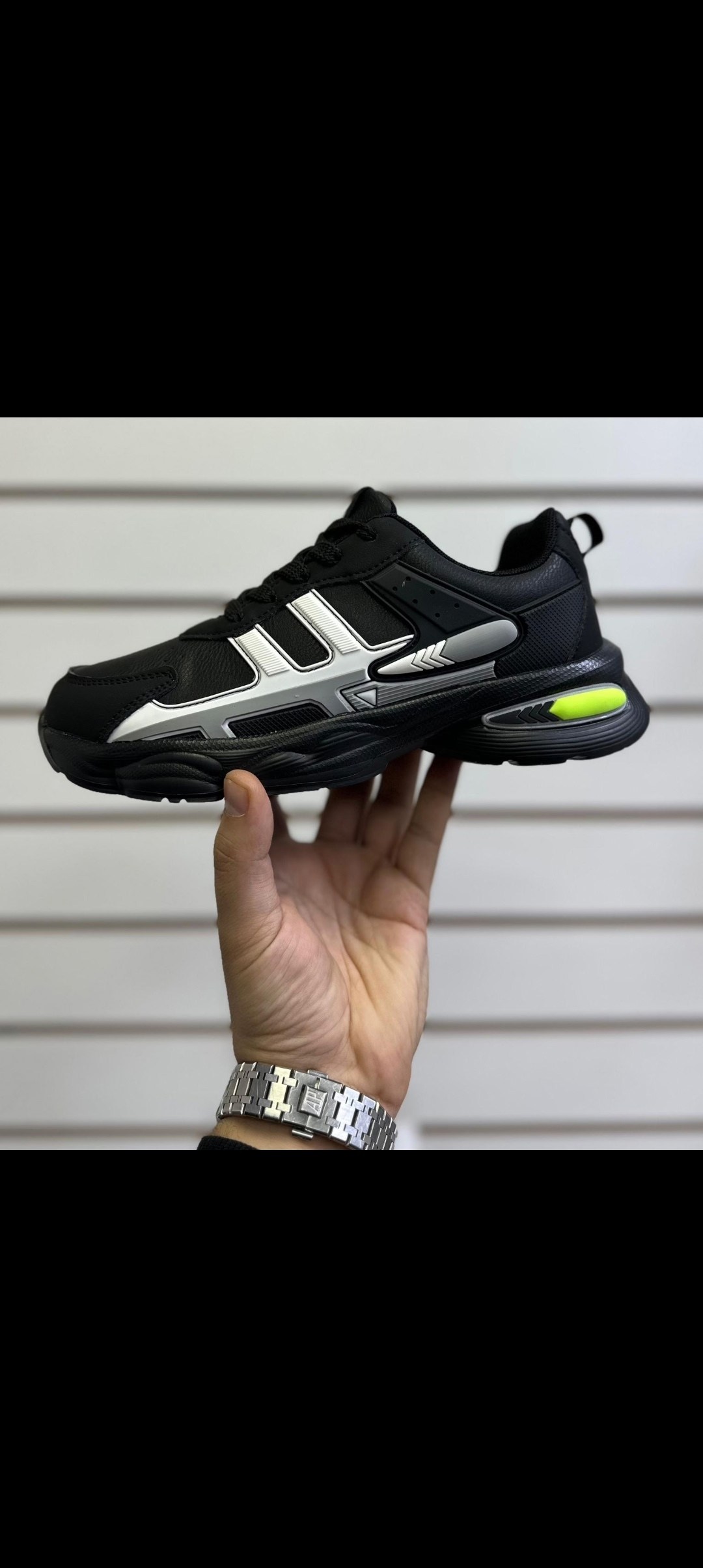 кроссовки,кроссовки adidas,массивные кроссовки,мужские кроссовки,модные кроссовки