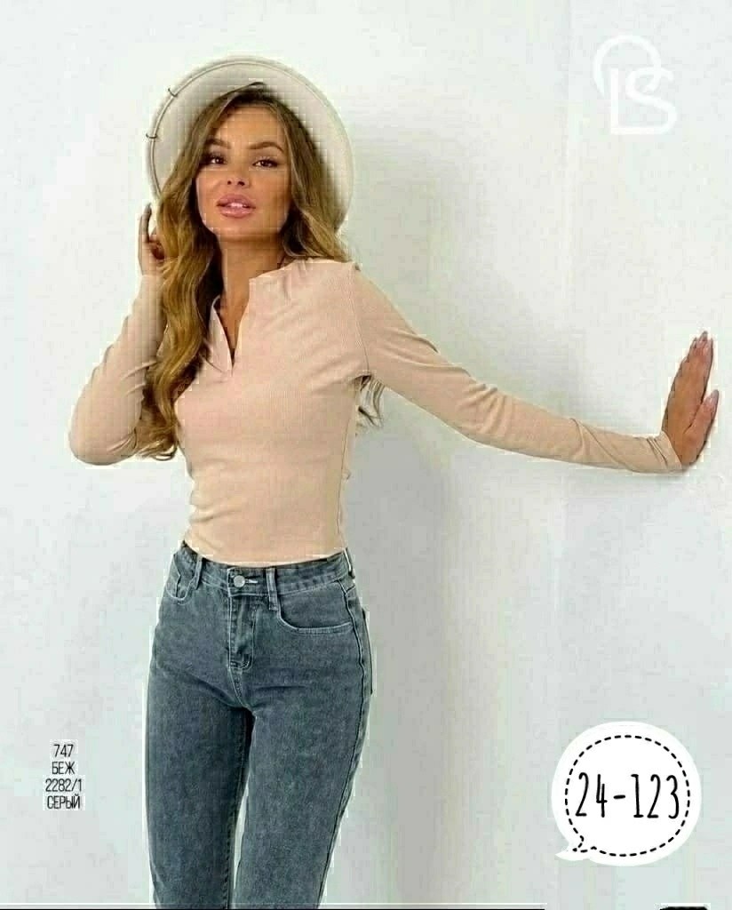 кофта лапша женская,кофта женская,кофта бежевая,кофта в рубчик женская,женская кофта с вырезом