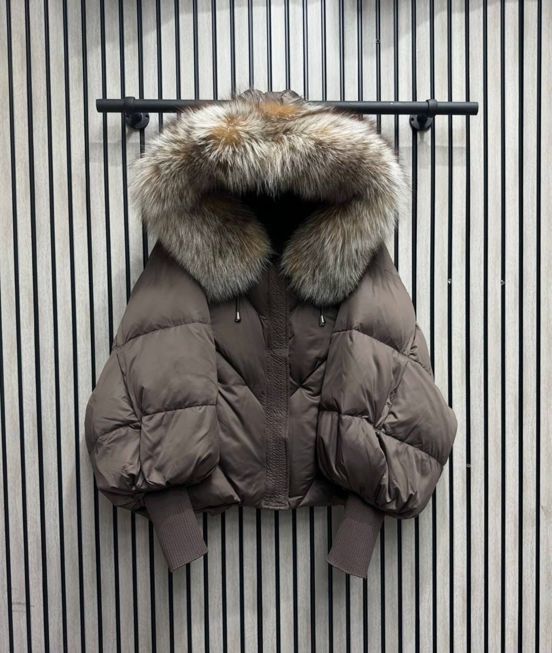 зимние пуховики,пуховики с мехом,короткий пуховик,пуховик женский,пуховик