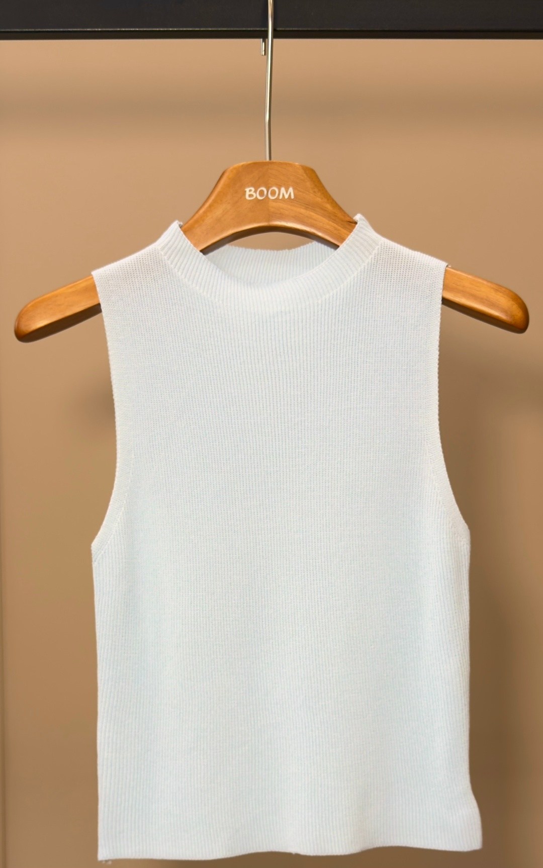 трикотажный жилет,майка женская,женская трикотажная майка,трикотажный топ,трикотажная майка