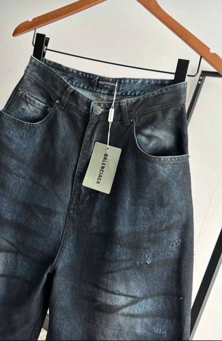 модные джинсы,джинсы женские,стильные джинсы,рваные джинсы женские,джинсы женские широкие