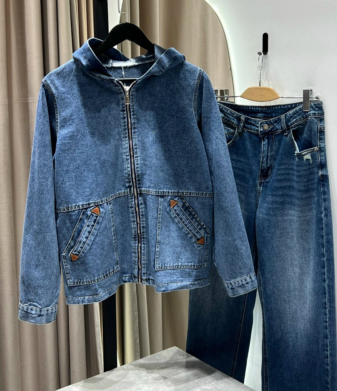 марк спенсер куртка джинсовая женская,женская джинсовая куртка большого размера,джинсовая куртка большие размеры,куртка джинсовая женская большие размеры,джинсовая куртка больших размеров