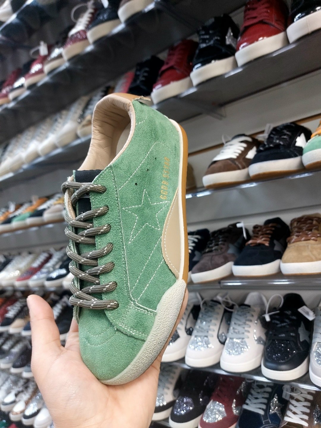 кроссовки golden goose ball-star low-top бежевый,golden goose кроссовки ball star коричневый,кроссовки golden goose,кроссовки super-star коричневый golden goose,кеды super-star classic golden goose ко