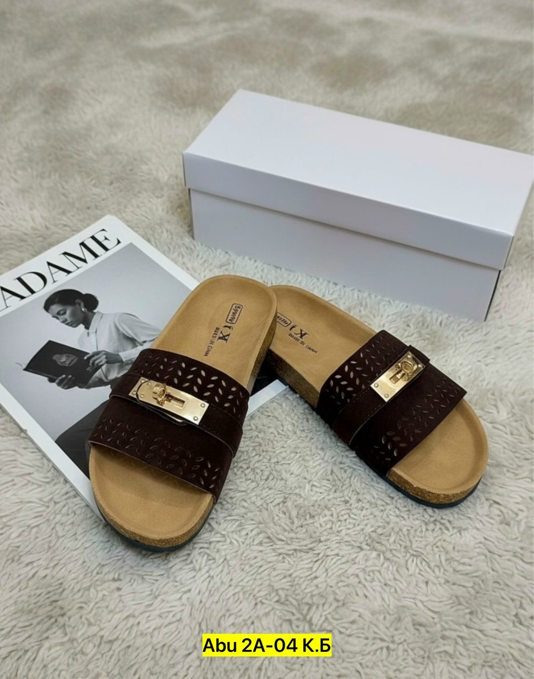 ,женские шлепанцы,женские тапки, женская,тапочки модные