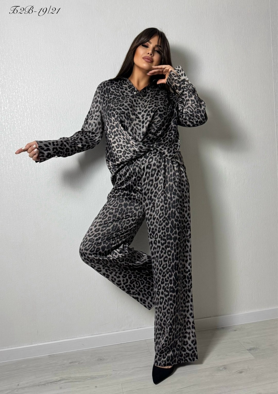 костюм леопардовый,костюм с юбкой,элегантные брюки,костюм с леопардовым принтом,женский костюм