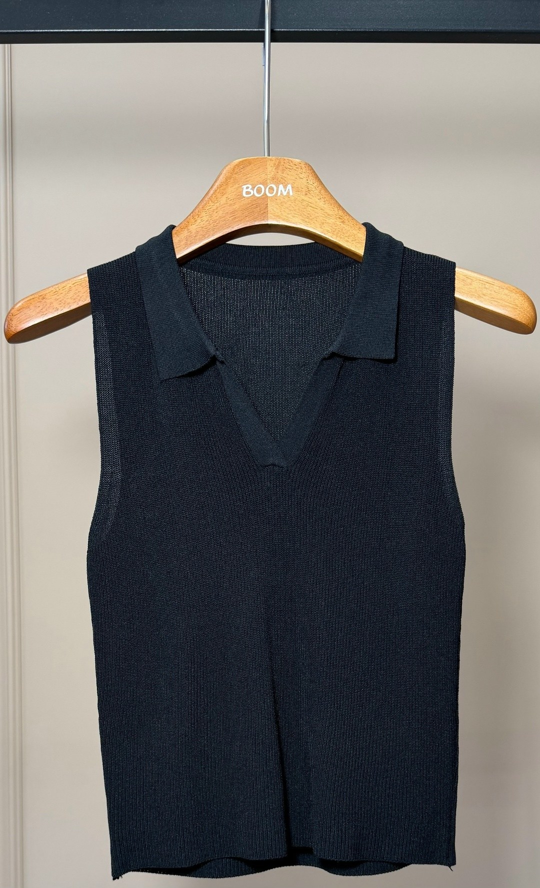 вязаные жилеты,вязаная майка,жилет с воротником,женский вязаный жилет,трикотажный жилет