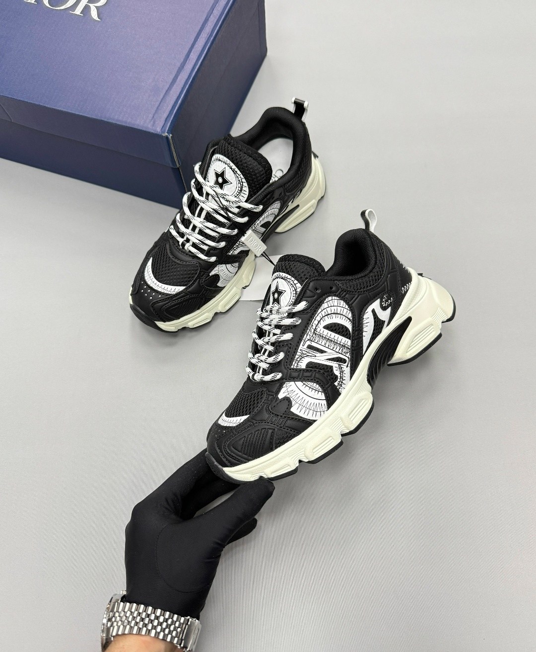 кроссовки dior,кроссовки christian dior,диор кроссовки,кроссовки,женские кроссовки