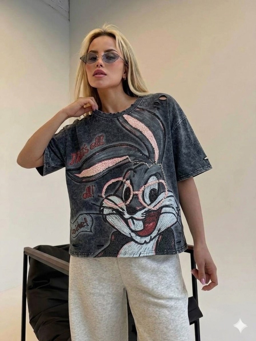 футболка женская,футболка с рисунком,футболка женская багз банни,футболки оверсайз с принтами,футболка багз банни