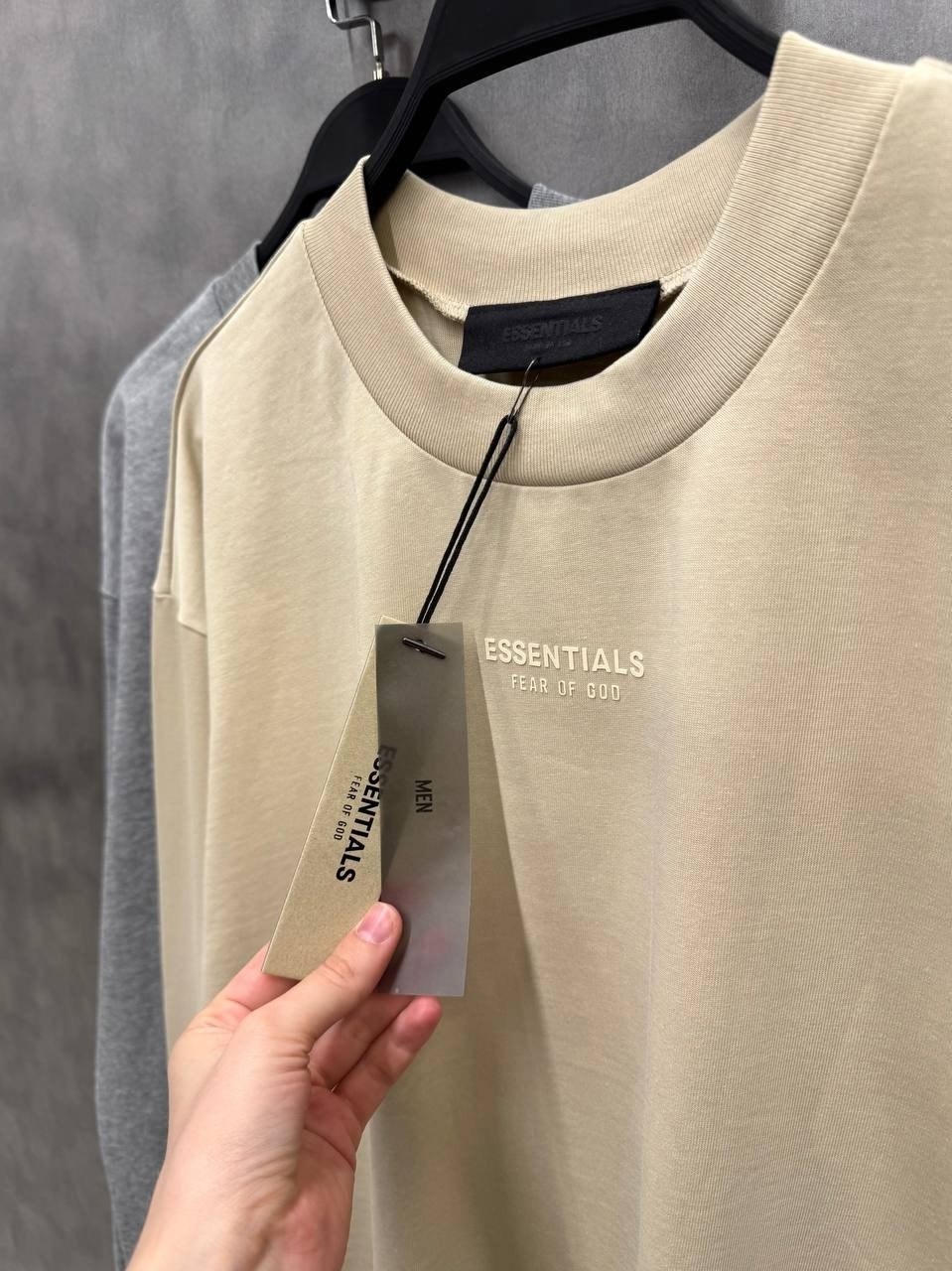 свитшот fear of god essentials essentials,fear of god essentials,бежевый свитшот,свитшот женская,оверсайз свитшот