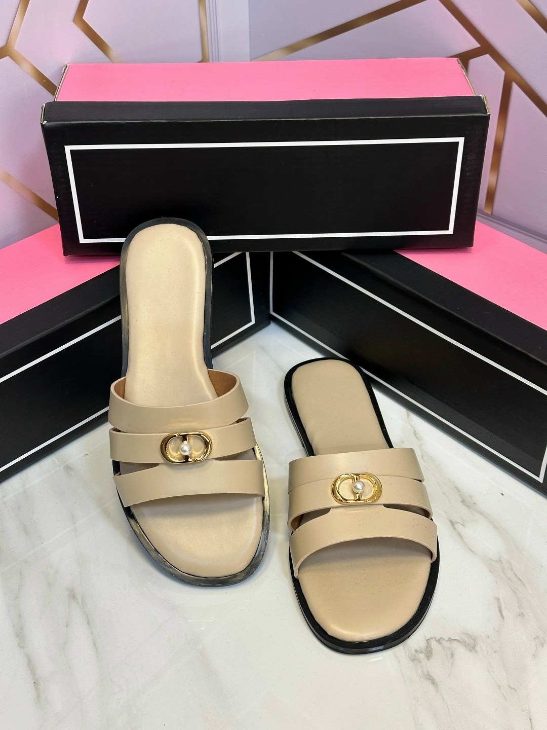 ,женские сандалии,тапочки модные,женские шлепанцы,сандалии