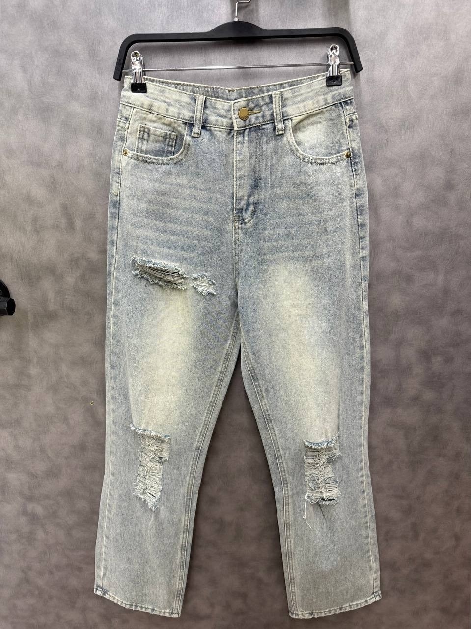 стиль одежды,стильный наряд,джинсы модные,рваные джинсы