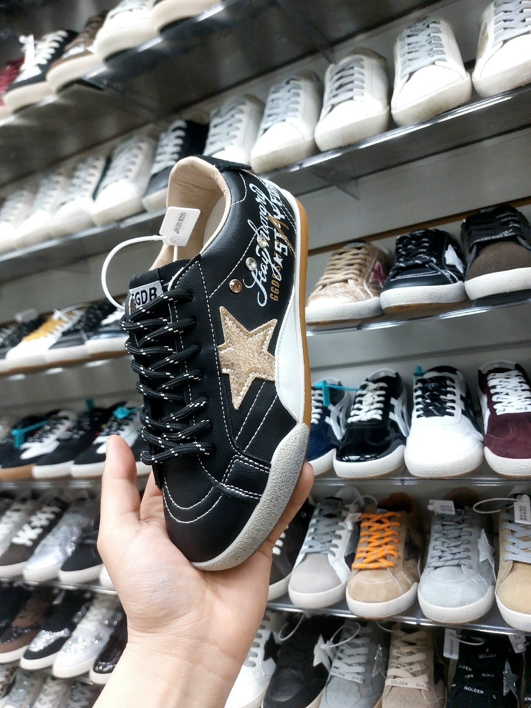 ,golden goose кроссовки,golden goose super star,кеды golden goose,повседневная