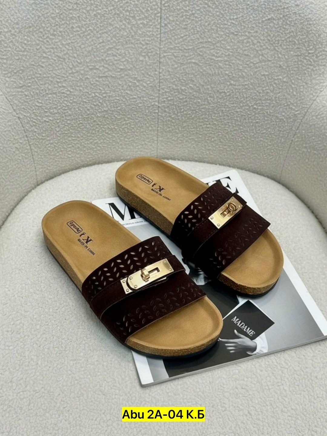 ,женские шлепанцы,женские тапки, женская,тапочки модные