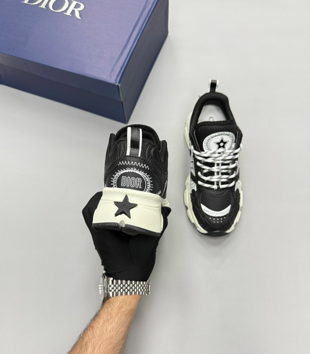 кроссовки dior,кроссовки christian dior,диор кроссовки,кроссовки,женские кроссовки