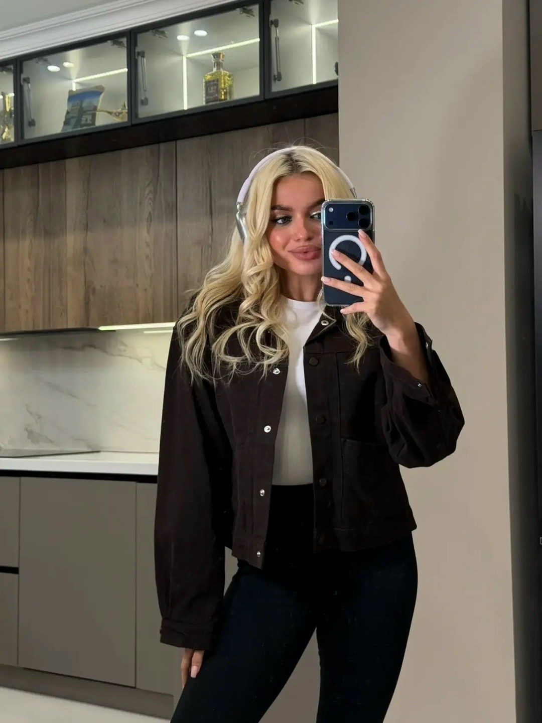 женская джинсовая куртка,куртка джинсовая оверсайз джинсовка весенняя h&t fashion shop,куртка джинсовая,повседневная куртка,женская куртка