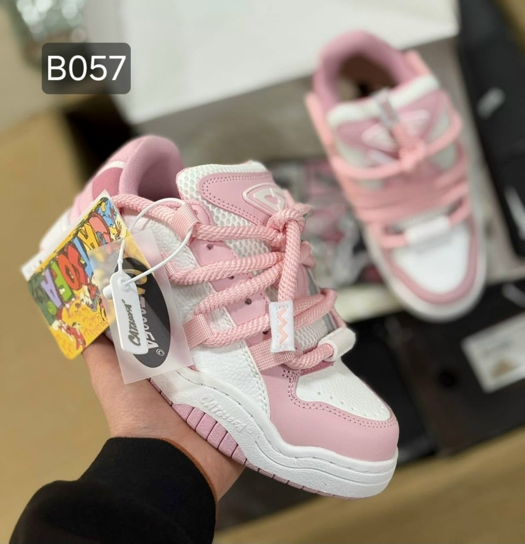 розовые кроссовки,женские кроссовки,кроссовки дутые,кроссовки молодежные,оригинальные кроссовки