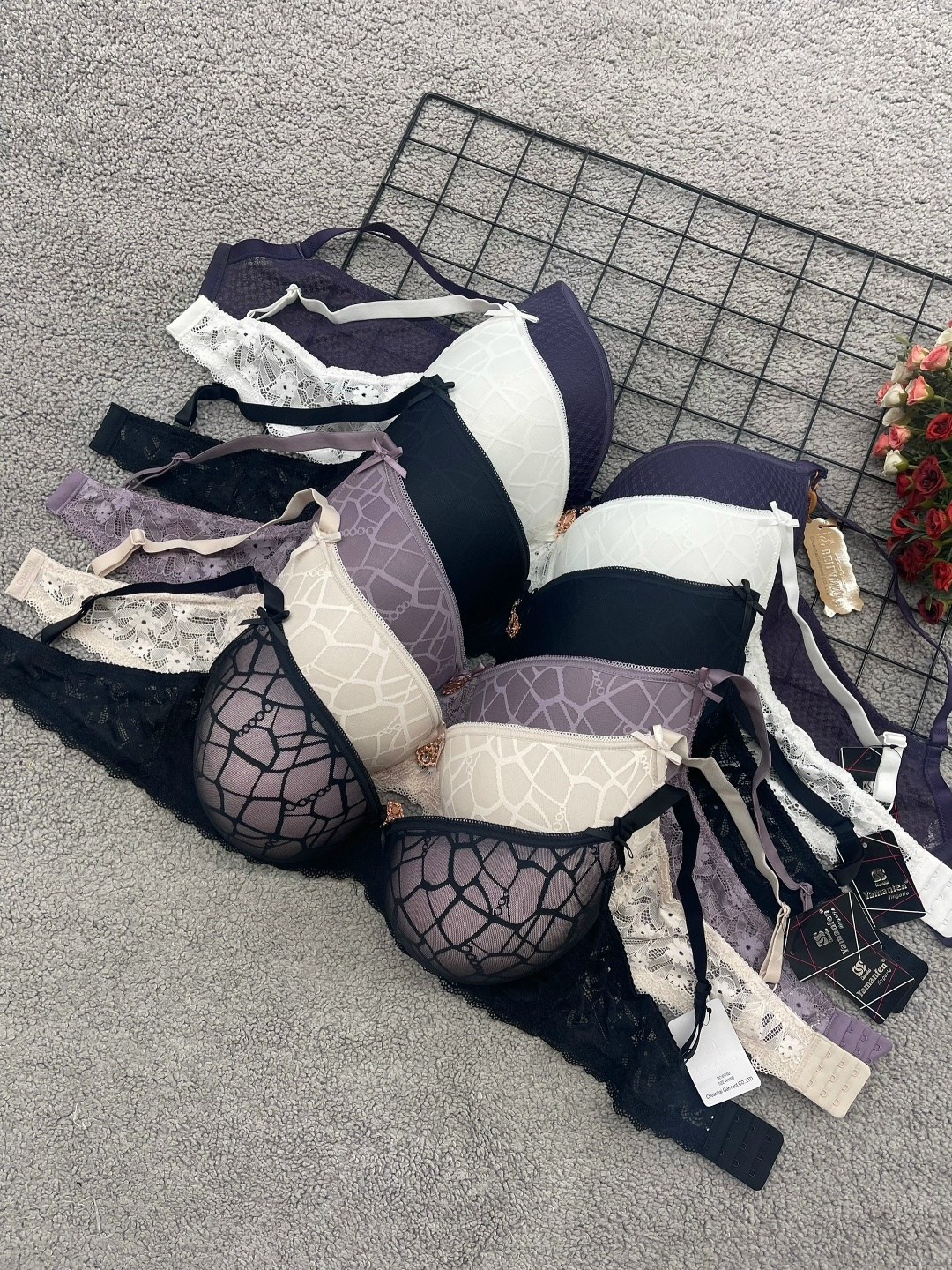 бюстгальтер комплект,бюстгальтер,нижнее белье бюстгальтер,бюстгальтер женские,женская нижнее белье