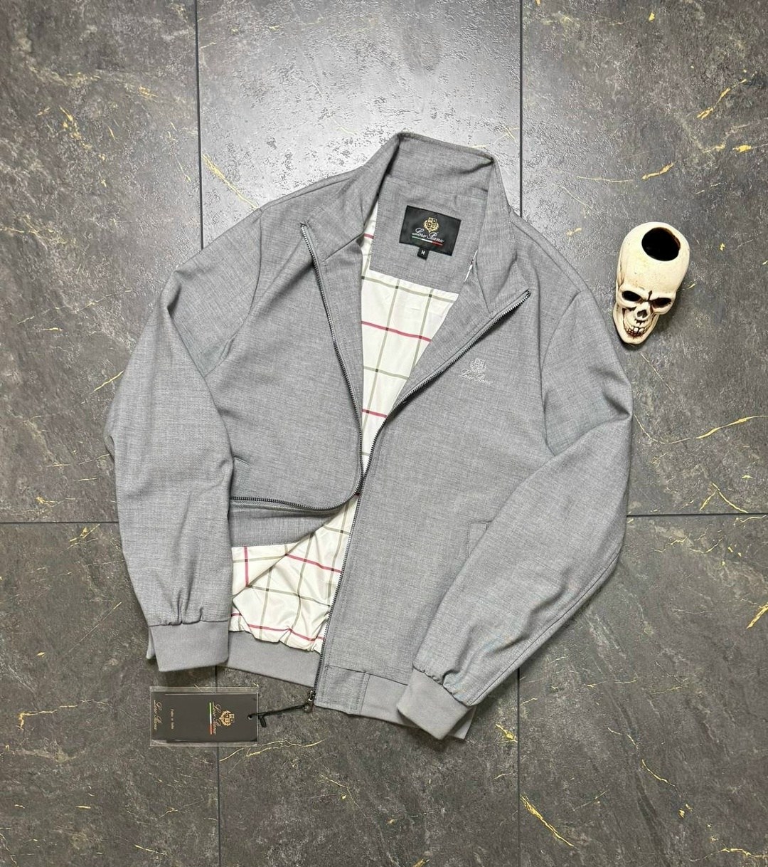 куртка бомбер,мужская куртка бомбер,легкая куртка,куртка,бежевая куртка