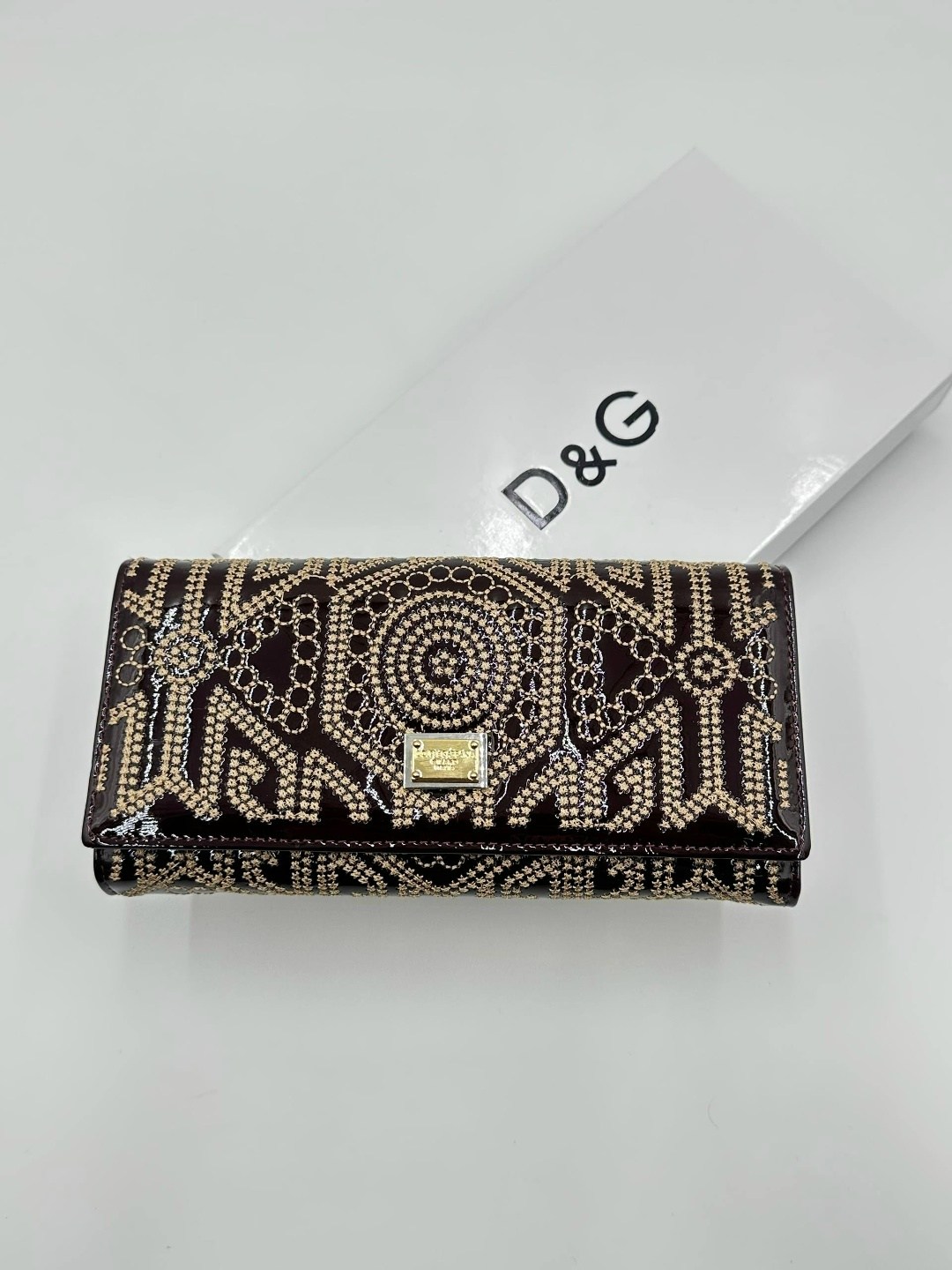 кошелек дольче габбана,красный кошелек дольче габбана,женские кошельки,кошелек d&g лакированный,клатч