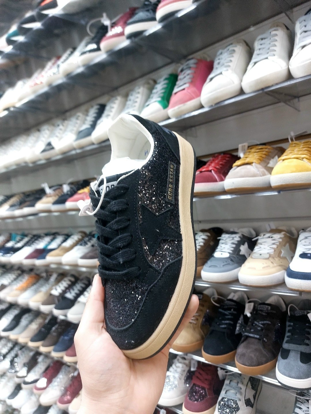 ,кеды golden goose,кроссовки golden goose,кроссовки golden goose с пайетками на платформе,кеды голден гус