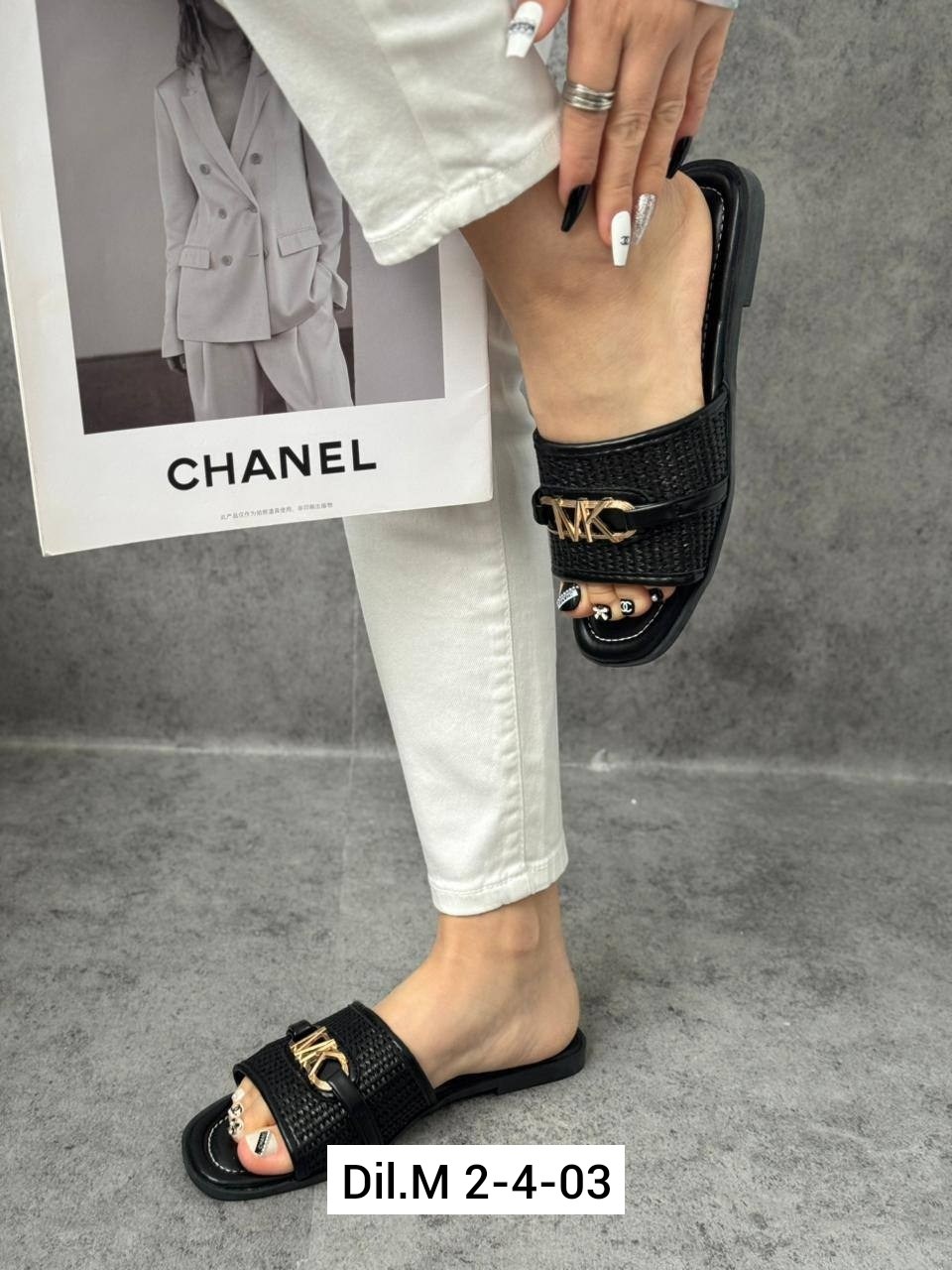 ,женские шлепанцы,шлепанцы chanel,тапочки chanel,шлепки женские