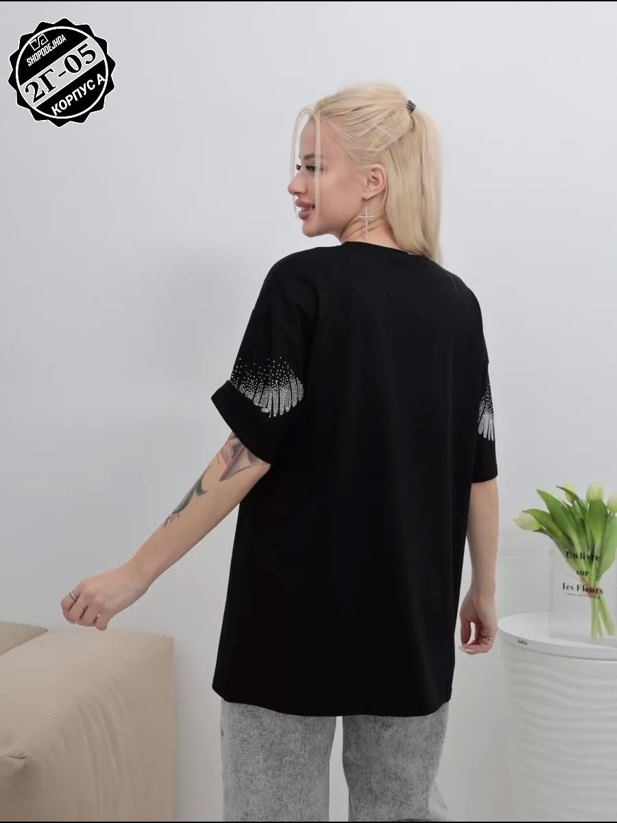 футболка женская оверсайз со стразами,футболки женская оверсайз,футболка оверсайз со стразам,футболка больших размеров для женщин,женская футболка