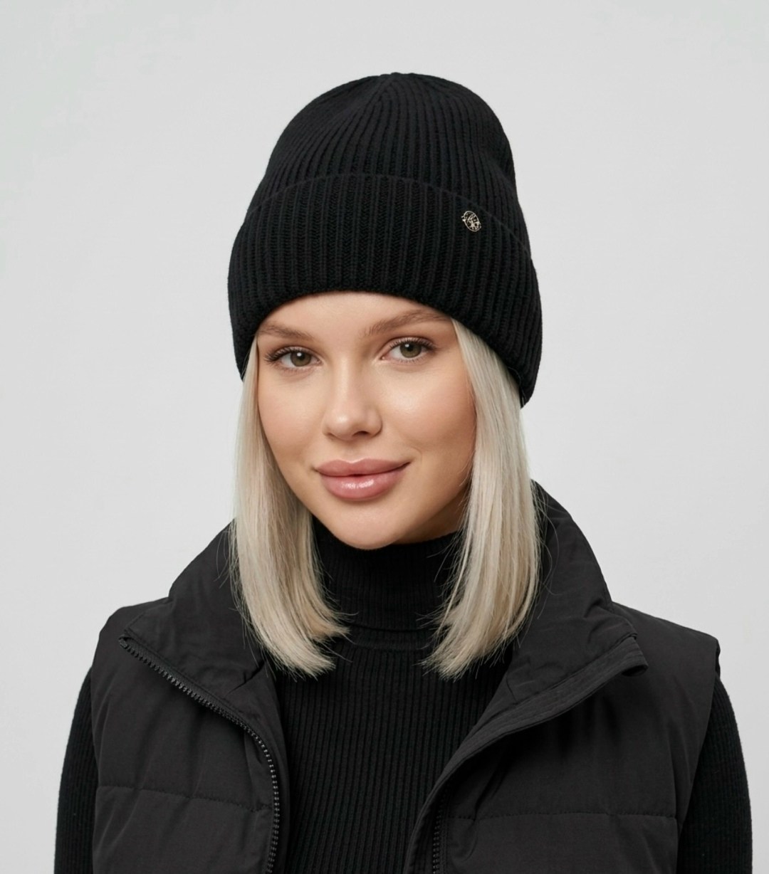 шапка женская,шапка,белая шапка,шапка бини,женская шапка бини