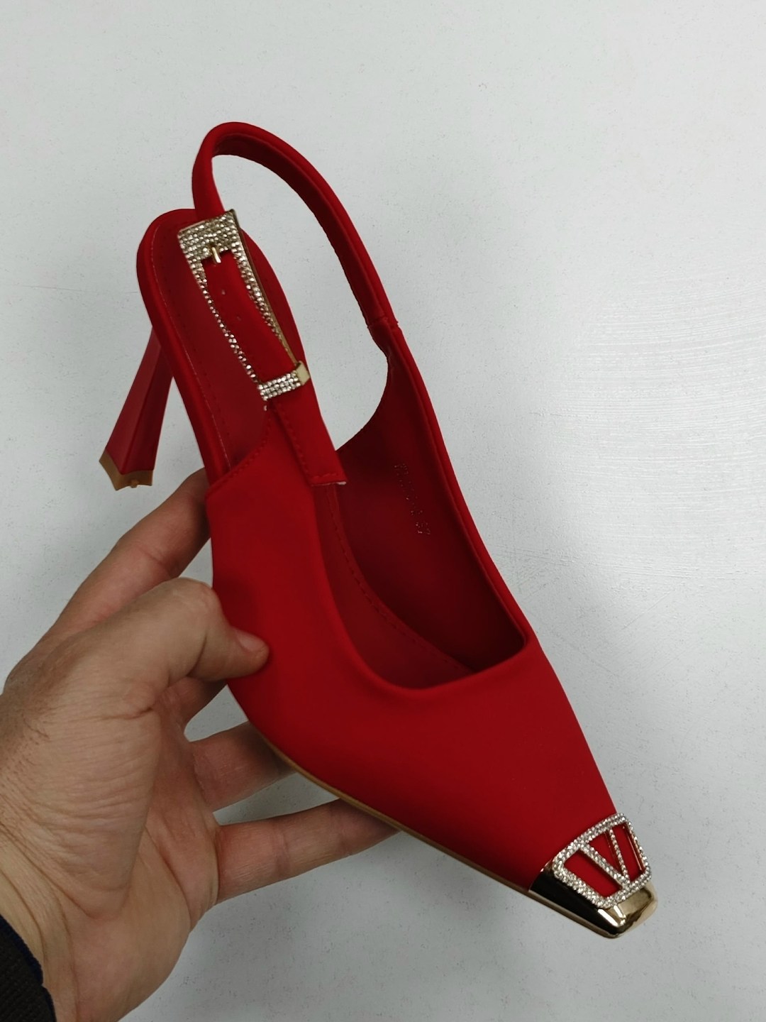 ,туфли стильные,женская ,туфли женские,женские босоножки