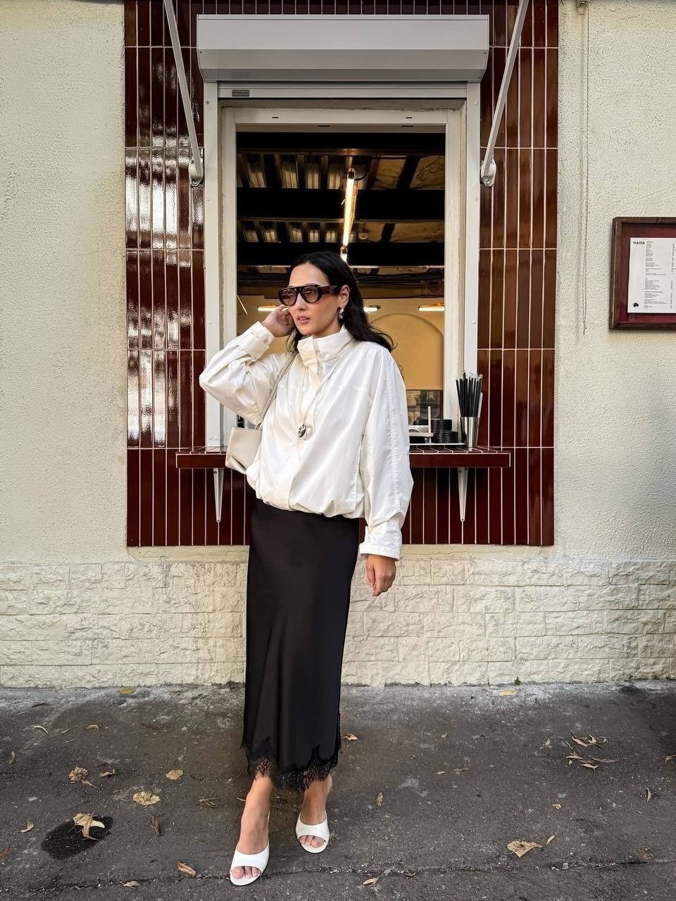 юбка с кружевами,юбка в бельевом стиле,пальто приталенное,атласная юбка с кружевом,кружевная юбка