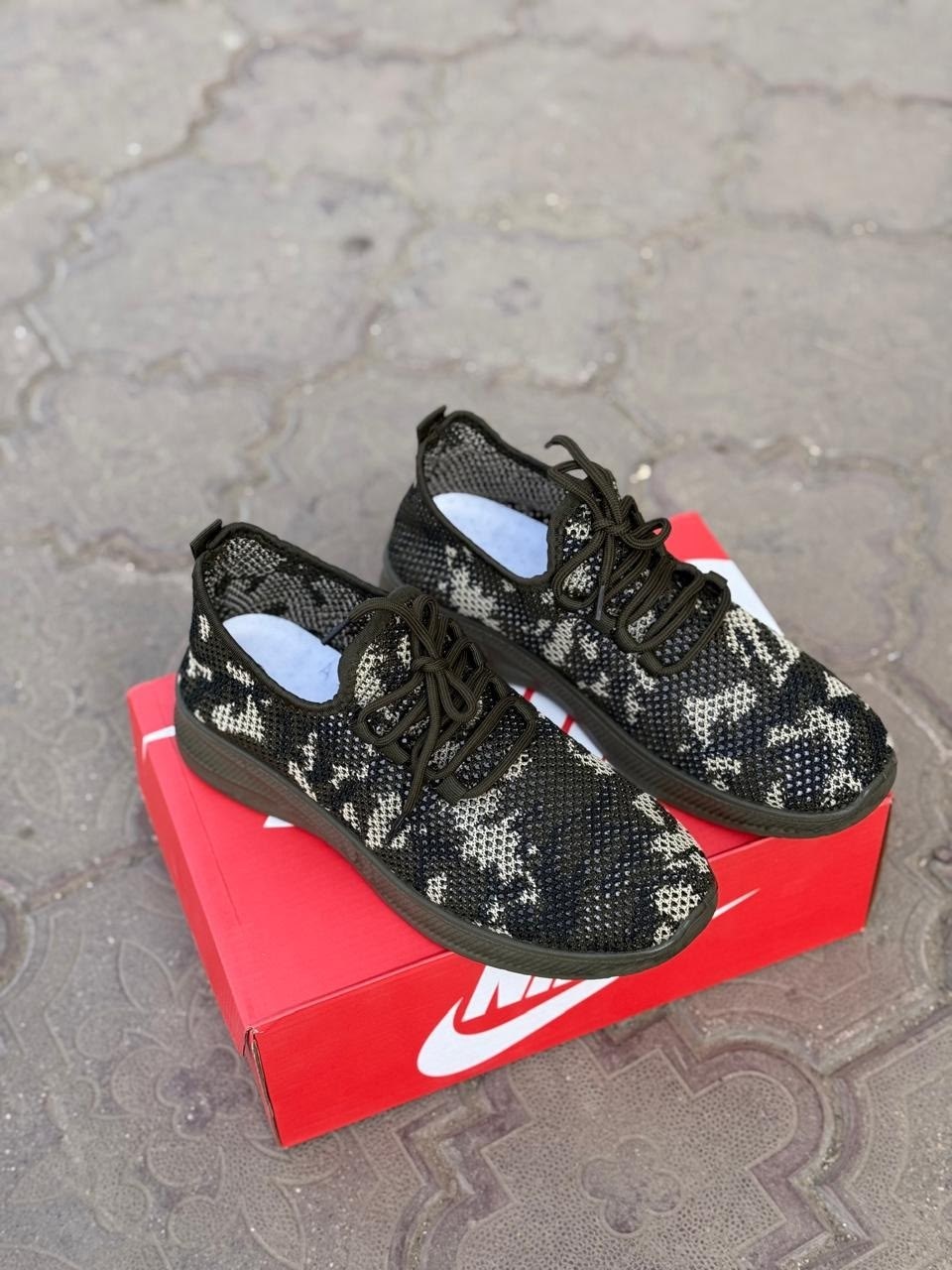 камуфляжные кроссовки,,повседневная ,кроссовки модные,кроссовки милитари