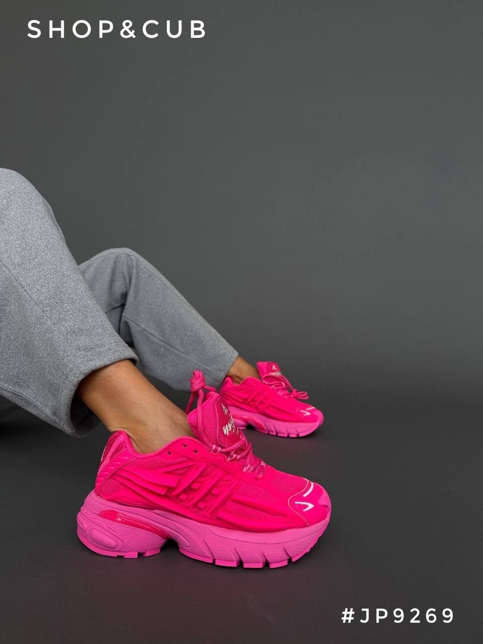 женские кроссовки adidas,женские кроссовки,женские кроссовки balenciaga,кроссовки adidas,кроссовки