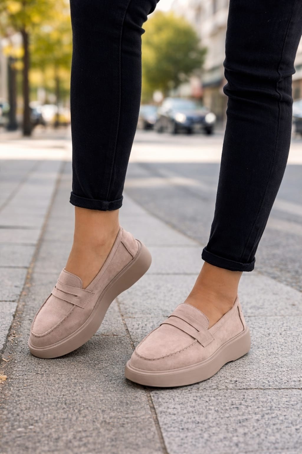 ,лоферы замшевые женские,женские лоферы из натуральной замши,лоферы женские замшевые пудровые,лоферы женские