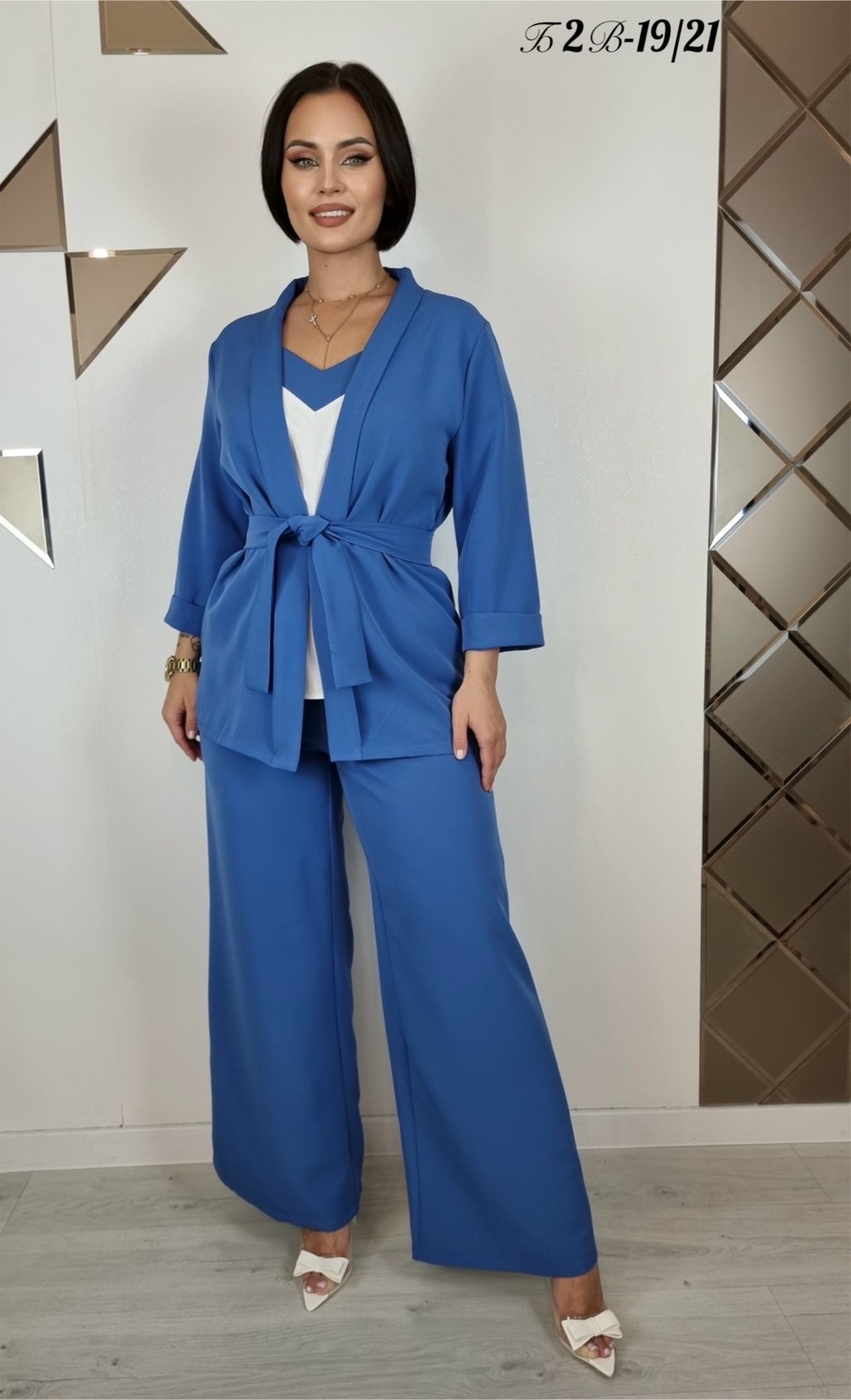 брючный костюм anastasia 950 васильковый синий,костюм брючный,брючные костюмы женские,костюм брючный синий,костюм женский брючный синий электрик