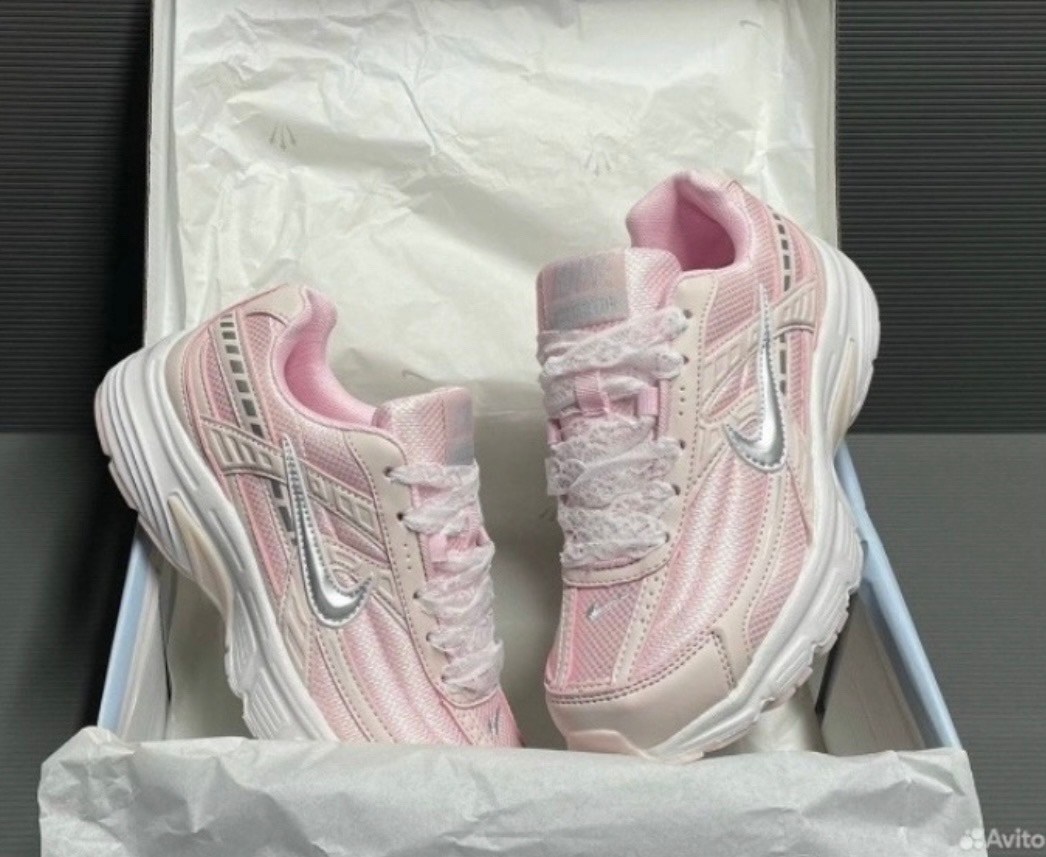 женские беговые кроссовки nike initiator ярко-розовый,кроссовки nike initiator,кроссовки для бега initiator женские с низким верхом розовые/белые/серебристые nike,кроссовки женские nike,кроссовки nike